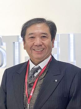 石井　孝
