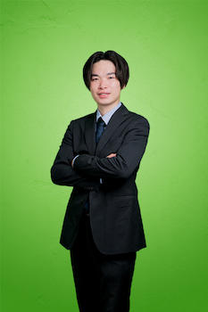 城井田　真生