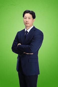 【売買仲介担当】山下　遼太