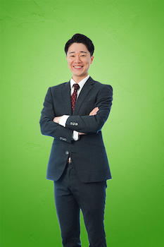 石栗　悠史