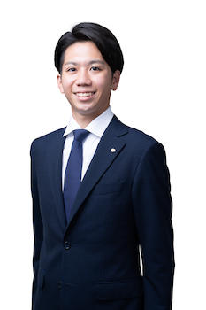 山田　健太