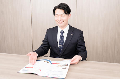 小山　隼人