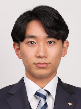 園田　拓己