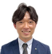 嶋田陽
