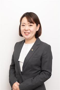 小原　真子