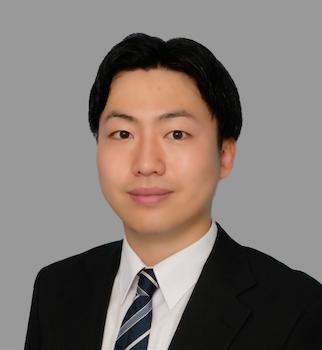 安東　篤史